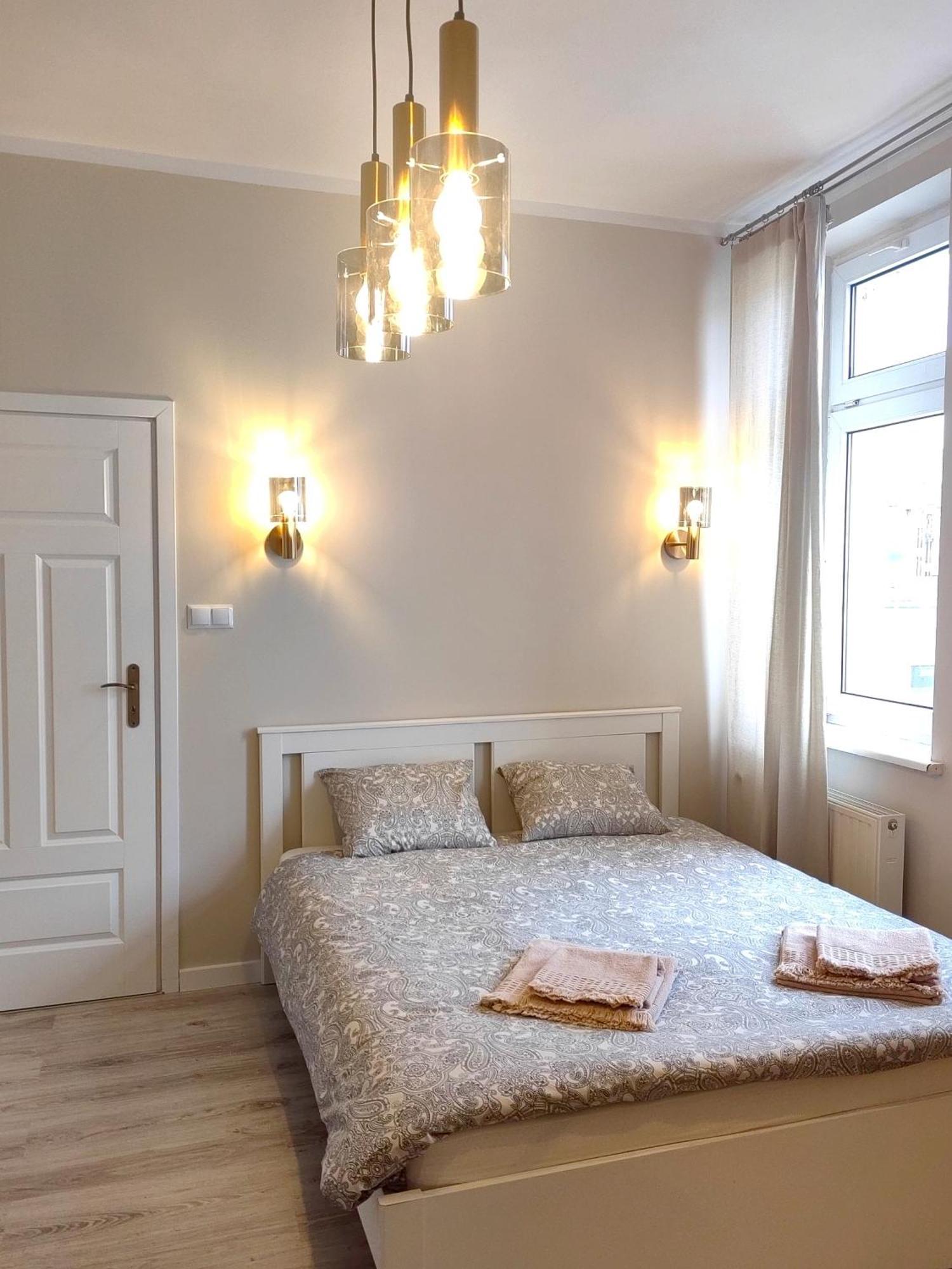 Znin City Apartment *